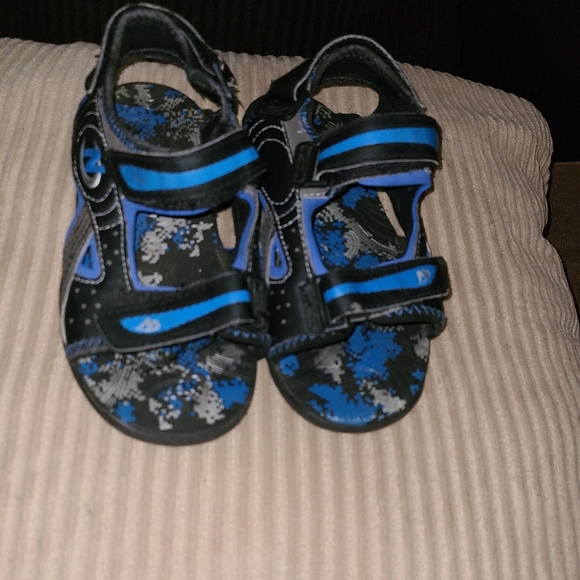 NERF Summer  shoes sandals for kid. - Picture 3 of 12